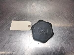 Liebherr lockable tank cap